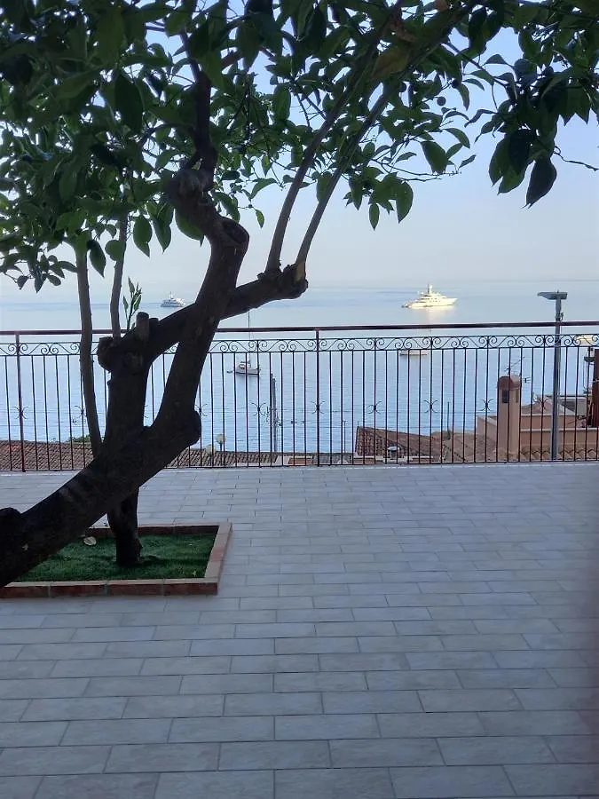 Casa Vacanze Blu Taormina Semesterbostad